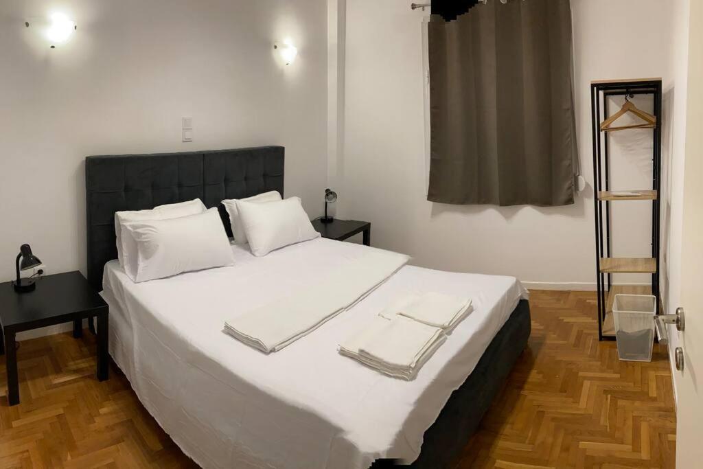 Acropolis Casa Historical Centre Top Floor Luxury Suite 150 Meters To Metro Athens Exterior photo